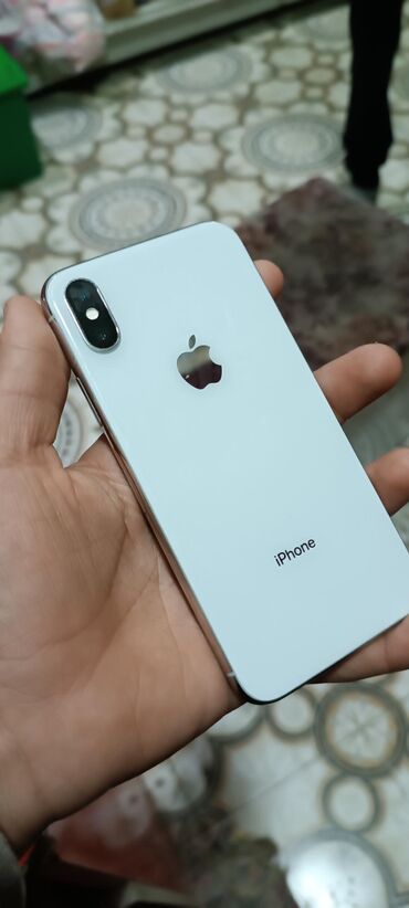 Apple iPhone: IPhone X, Б/у, 256 ГБ, Natural Titanium, Чехол, 100 %