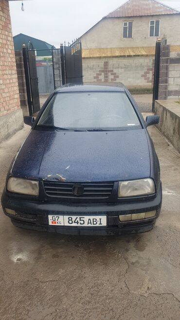 мотор d4: Volkswagen Vento: 1992 г., 1.8 л, Механика, Бензин, Седан