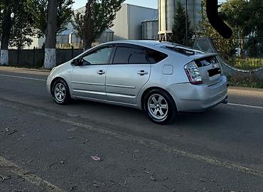 su cənlərinin sifarisi: Toyota Prius: 1.6 l | 2008 il Hetçbek — 6