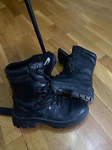 коньки для льда: Müdafiə nazirliyinin (milli ordu) qış botinkası, 41 razmer. Az müddət — 1