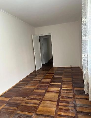 58: 3 комнаты, 58 м², 10 мкр 104 серия, 2 этаж, Косметический ремонт — 3