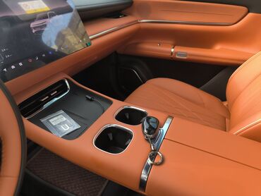 Lixiang: Lixiang : 1.5 l | Ofrouder/SUV — 11