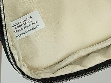 instyle polska: Czarna kosmetyczka/pouch damski - Kompaktowa saszetka zapinana na — 5