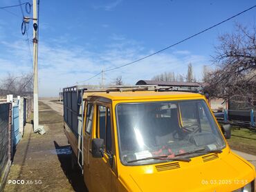 ищу машину в рассрочку: Mercedes-Benz : 1986 г., 2.4 л, Механика, Дизель, Бус