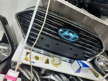 Панели, обшивки: Решетка радиатора Hyundai 2019 г., Новый, Аналог