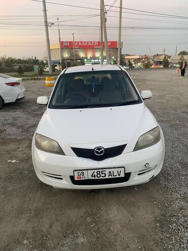 Mazda: Mazda Demio: 2004 г., 1.3 л, Автомат, Бензин, Хэтчбэк