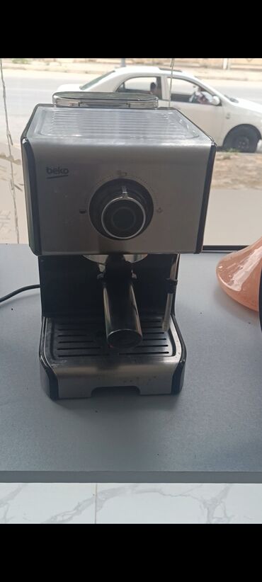 Маслобойки: Cofe aparatı satılır beko firmasidi super vəziyyətdədi çox az istifade