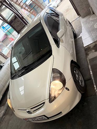 Honda: Honda Fit: 2003 г., 1.3 л, Вариатор, Бензин, Хэтчбэк — 4