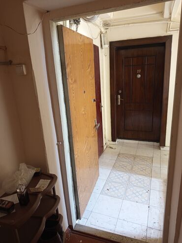 Köhnə tikili: Bakı, Yasamal, 2 otaqlı, Köhnə tikili, m. Elmlər Akademiyası, 50 kv. m — 3