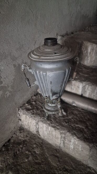 caydan caynik: Antik samovar 200 ilden cox yaşı var. Ciddi sexsler narahat etsin