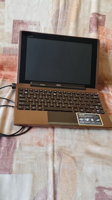 ASUS: Netbook je kao nov, sve radi nema.mane, moze I ko netbook I ko — 1