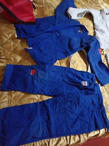 Giroskuterlər: Şəkillərdəki məhsullar: 1) Hoverboard (iki təkərli balans skeyti) - — 12