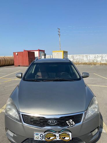 фольксваген поло 1: Kia Ceed: 1.6 l | 2010 il Universal