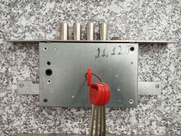2 ci el seyf qapi: Metal qapılar üçün mexaniki qıfıl mexanizmi - Sürgülü tip korpus