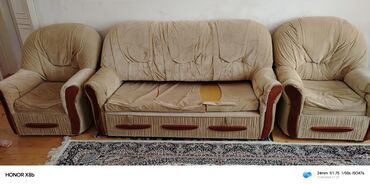 Комплекты диванов и кресел: Б/у, Диван, С подъемным механизмом, Раскладной