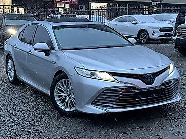 Toyota: Toyota Camry: 2019 г., 2.5 л, Автомат, Гибрид, Седан — 2