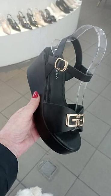 walkmaxx obuca: Proleće je tu 🙂 Stigli su nam novi modeli Dostupni brojevi 36-41 — 2