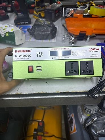 Внутренняя отделка: Инвертор/ИБП Sunchonglic STW-2000C (UPS 4-in-1) Описание: - — 2