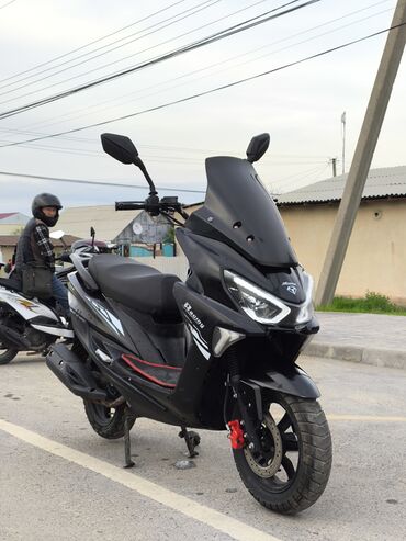 Скутеры: Скутер Honda, 150 куб. см, Бензин, Б/у