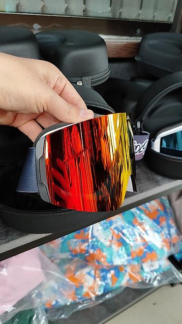 Маски, очки: Горнолыжные очки с зеркальными двойными линзами. Покрытие REVO - — 5