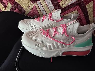 under armour: Brend. Under Armour krasofka — 1