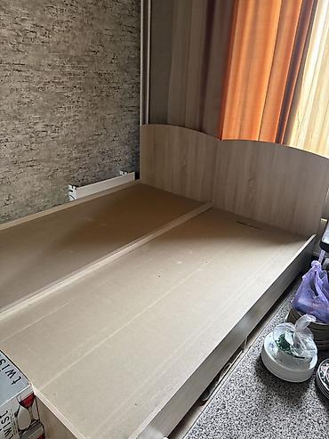 bunk bed: Две односпальные кровати с высоким изголовьем - Конструкция — 2