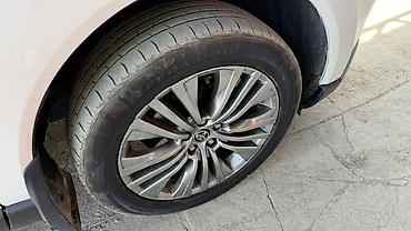 авто пушка: Toyota Venza: 2021 г., 2.5 л, Вариатор, Гибрид, Кроссовер — 3