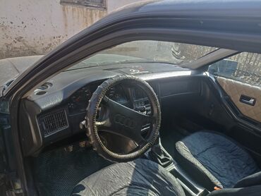 ауди 100 чаек: Audi 80: 1991 г., 1.8 л, Механика, Бензин, Седан