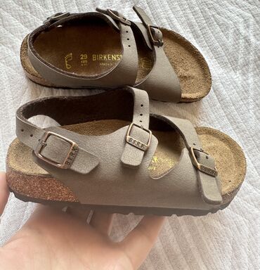 одежда бмв: Birkenstock Германия 
29 р 
Оригинал