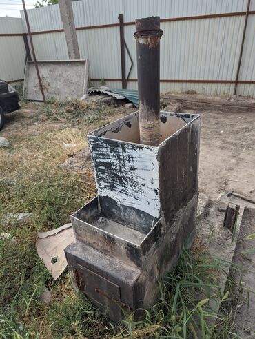 печка для гаража: Продаю печь, стояла в бане, рабочая, продаем в связи с тем что снесли