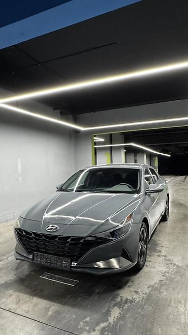 скласс: Hyundai Elantra: 2022 г., 2 л, Автомат, Бензин, Седан — 2
