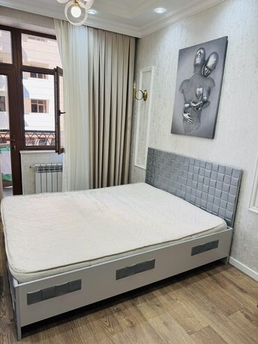 Ev üçün digər mebel: İşlənmiş, İkinəfərlik çarpayı, Bazasız, Matras ilə, Siyirməli, Türkiyə