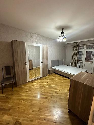 kirayə qarayev: Qara Qarayev metrosunun çıxışı, Nəbz Klinikasının arxasında, yeni — 3