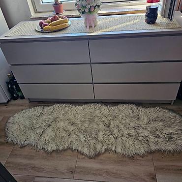beli tepisi cupavi: 10. Čupave staze (imitacija krzna) Fantastično se uklapaju u svaki — 7