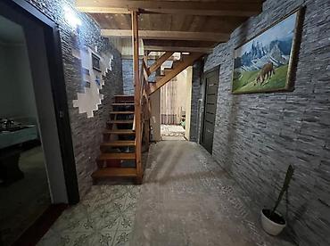 Үйлөрдү сатуу: 4 бөлмө, 80 м², 4 соток, Бишкек — 8