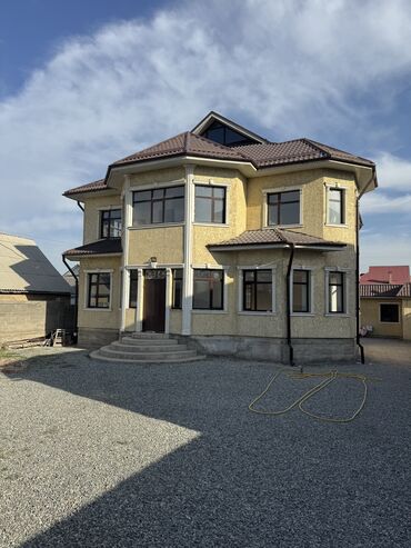 сдаю дом беловодский: 300 м², 7 комнат, Утепленный, Теплый пол, Парковка