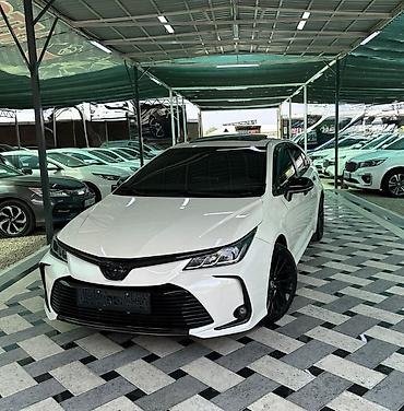 Toyota: Toyota Corolla: 2021 г., 1.8 л, Автомат, Гибрид, Седан — 1