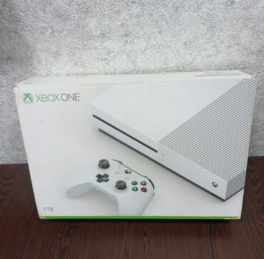 xbox 360 xbox one: Xbox One S – 1TB Xüsusiyyətlər: - Daxili yaddaş: 1TB – yüzlərlə oyun