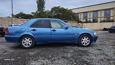diffuser satisi: Mercedes-Benz C-Class sedan, klassik və tanınmış dizayna malik 4 — 1