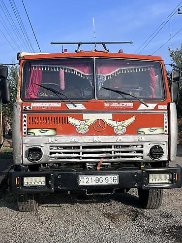 inci akü 72: KAMAZ 6x4 tipli özboşaldan yük maşını - Gövdə: ağır işlər üçün — 1