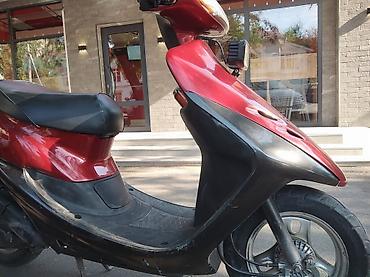 мапеть: Скутер Honda 50 куб. см, бензин - Двигатель: 2T, объём 50 см³ — 2