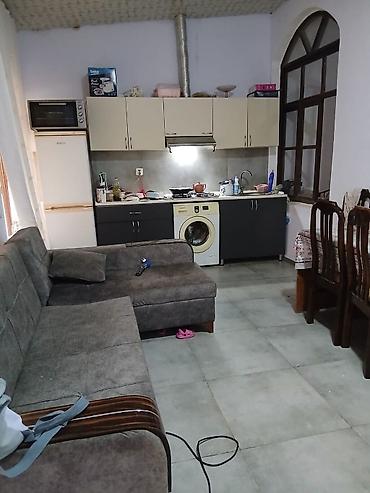 забрат: Kirayə mənzil – 3 otaqlı Ünvan təsviri: Şəkillərdə göstərilən mənzil — 6