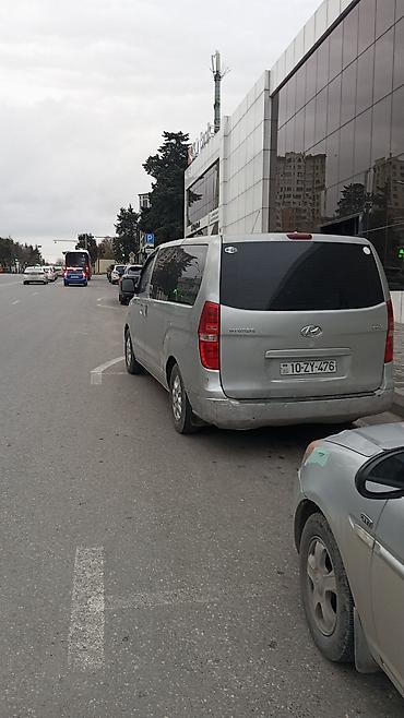 maşınlar 07: Hyundai H-1 (Starex) mikroavtobus - Korpus: gümüşü rəng, ön və arxa — 5