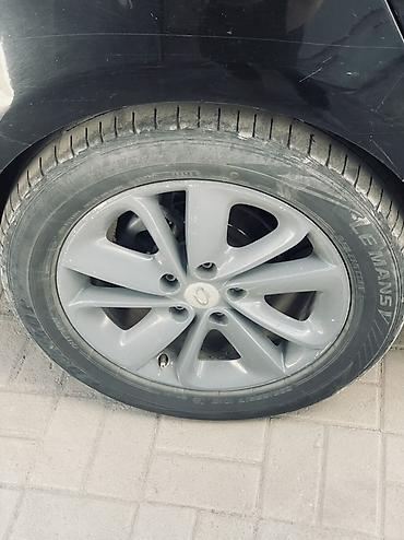 шина r17: Комплект литых дисков R17 с шинами Dunlop - Диаметр: 17" - — 4