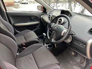 Toyota: Toyota ist: 2002 г., 1.5 л, Автомат, Бензин, Хэтчбэк — 8