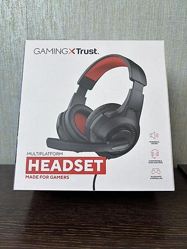 mikrofon qiymetleri: Trust Gaming çoxplatformalı qulaqlıq-mikrofon (Over‑Ear Gaming — 1