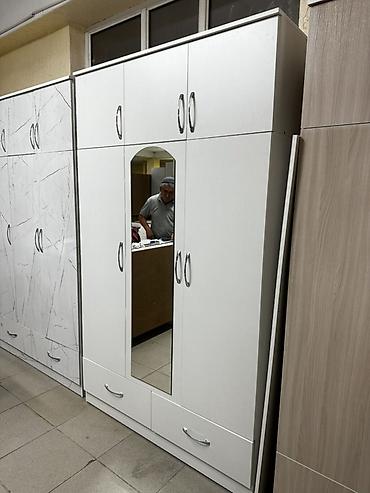 буу мебелдер: Трёхдверный шкаф-купе для одежды с антресолью и зеркалом - — 8