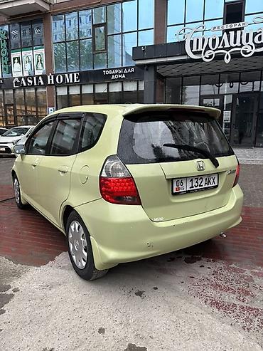 Honda: Honda Fit: 2005 г., 1.4 л, Вариатор, Бензин, Хэтчбэк — 7