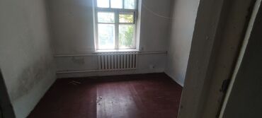 аренда дома под офис: 35 м², 4 комнаты, Теплый пол, Парковка, Забор, огорожен