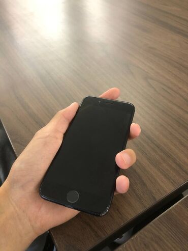 айфо 7: IPhone 7, Колдонулган, 32 ГБ, Кара, Каптама, Куту, 100 %